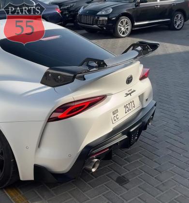 قطع غيار السباقات عالية الأداء في دبي